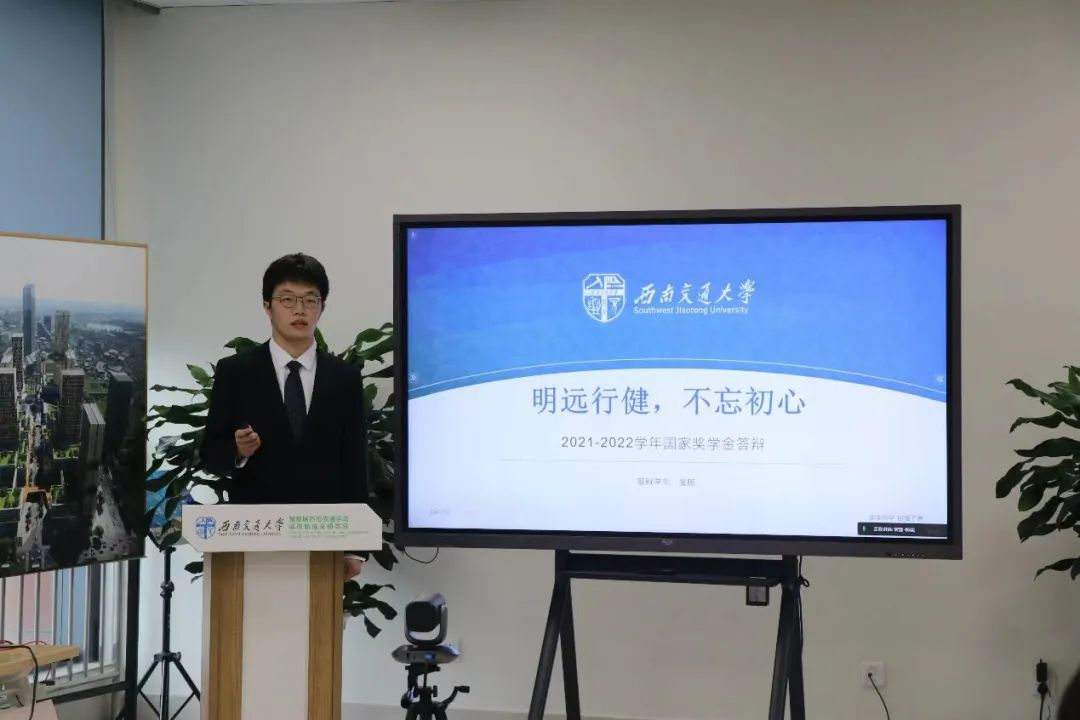 麻豆传媒