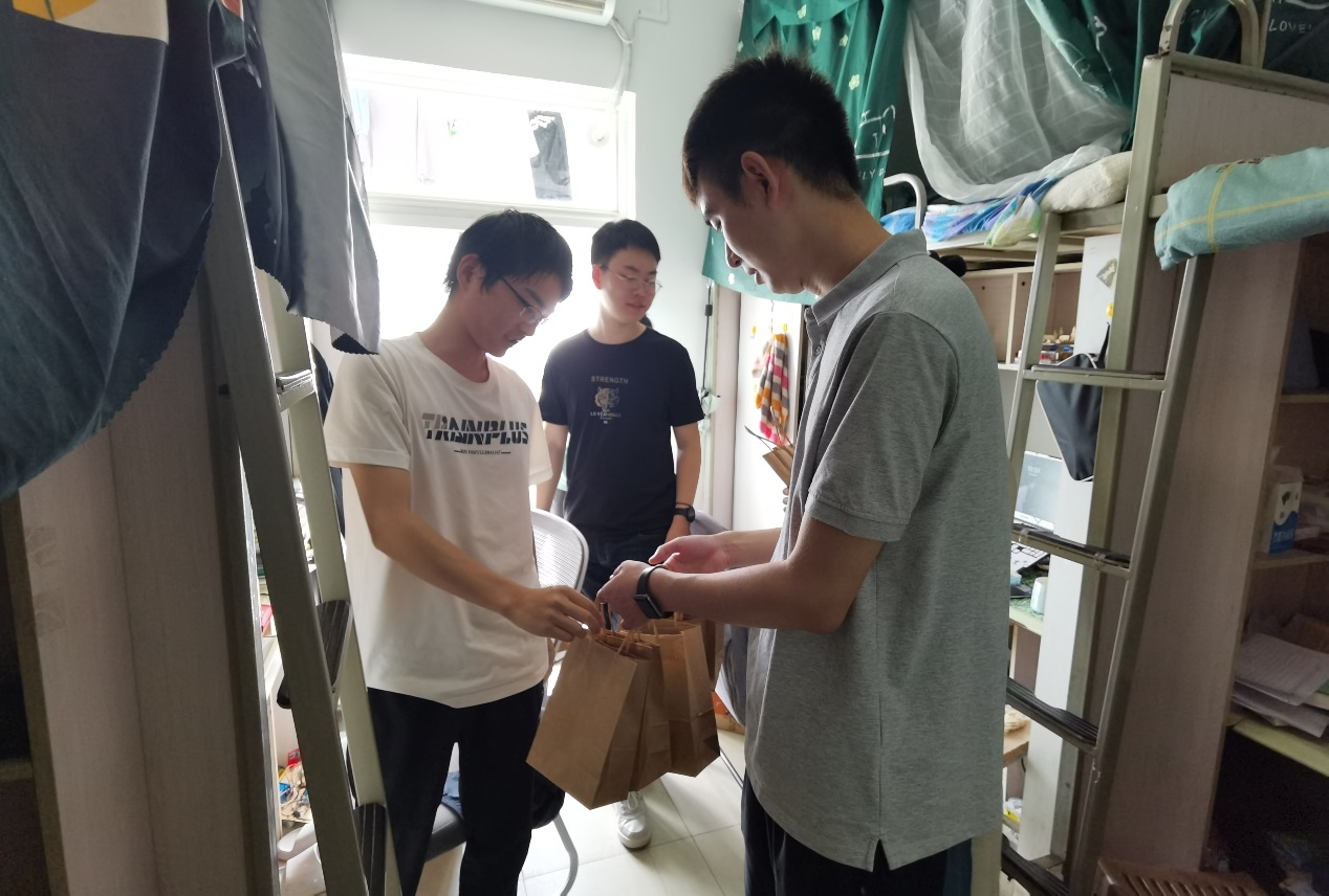 麻豆传媒