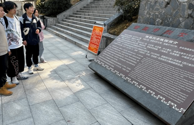 麻豆传媒